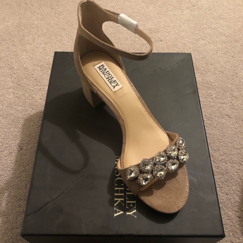 Brand new with box Badgley Mischa Clove heels